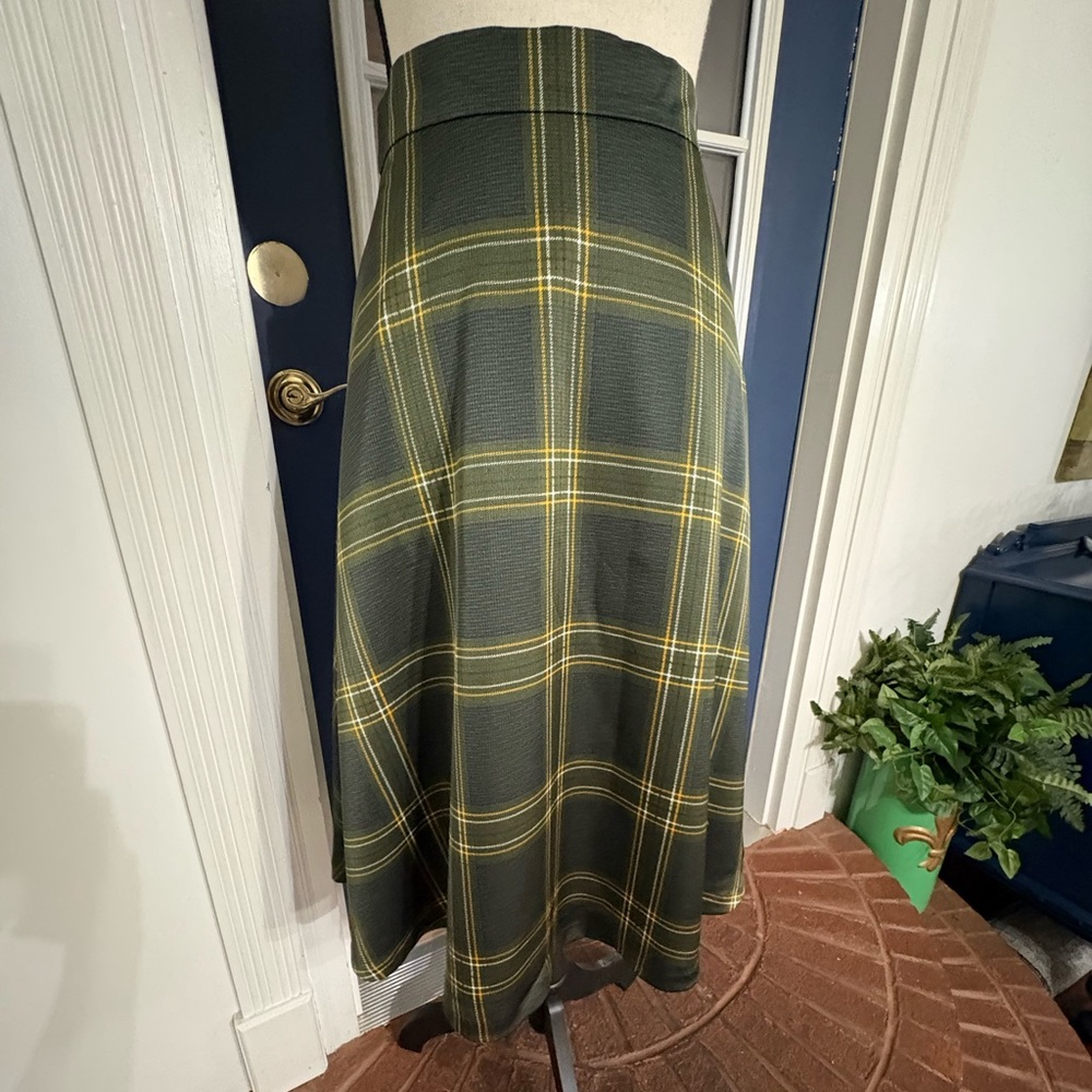 Ann Taylor Green Plaid A-Line Skirt